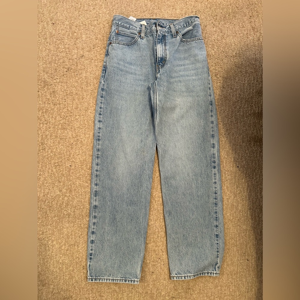 Levi dad jeans